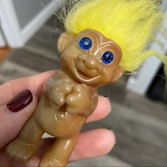 Vintage 1970s DAM‎ Plastic Troll Yellow Hair - Picture 7 of 7